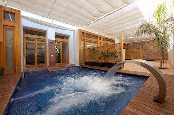 Fort Arabesque Resort, Spa & Villas