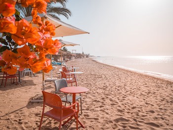 Fort Arabesque Resort, Spa & Villas