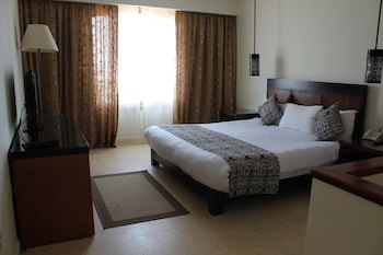 Fort Arabesque Resort, Spa & Villas