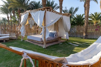Fort Arabesque Resort, Spa & Villas