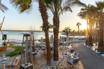 Fort Arabesque Resort, Spa & Villas