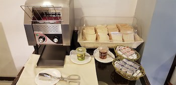Dehome Boutique Hotel