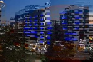 Renaissance Izmir Hotel