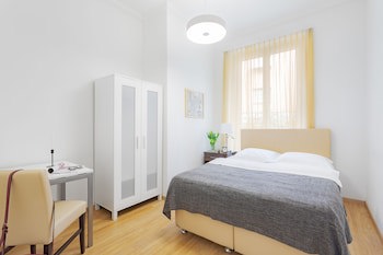 Apartments Swiss Star University