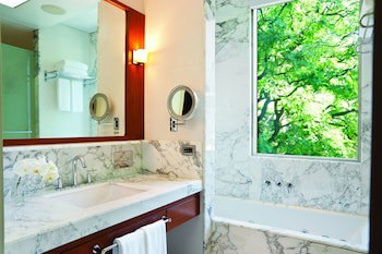 Alvear Art Hotel