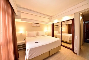 Golden Tulip Goiania Address