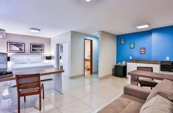 Golden Tulip Goiania Address