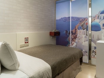 E House Hotel