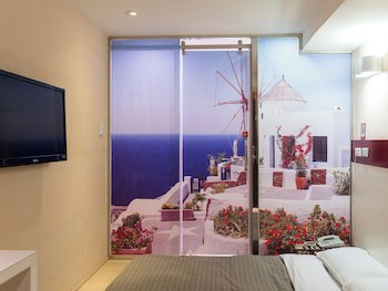 E House Hotel
