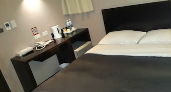 E House Hotel
