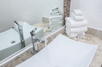 Bsea Cancun Plaza Hotel