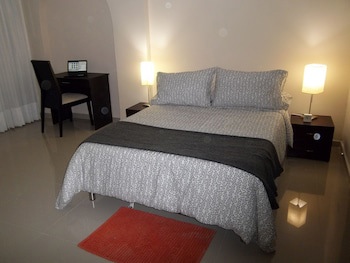 Golden House Hotel
