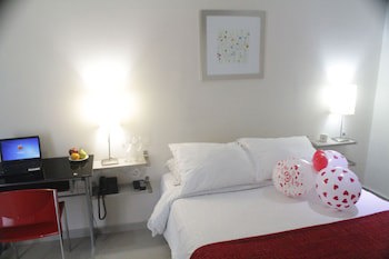 Golden House Hotel