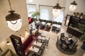 Arthur Hotel - An Atlas Boutique Hotel