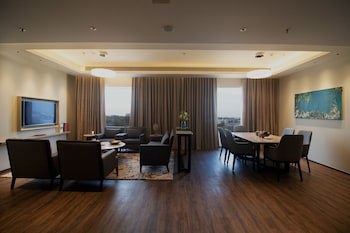 Courtyard By Marriott Bhopal