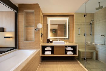 Courtyard By Marriott Bhopal