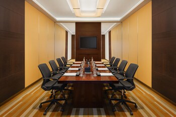 Courtyard By Marriott Bhopal