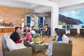 Oceanic Khorfakkan Resort And Spa galeri fotoğrafı
