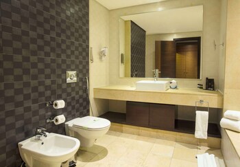 Corp Amman Hotel