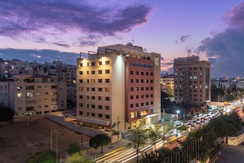 Corp Amman Hotel