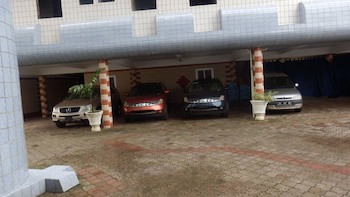 Afrique Hotel Douala Airport