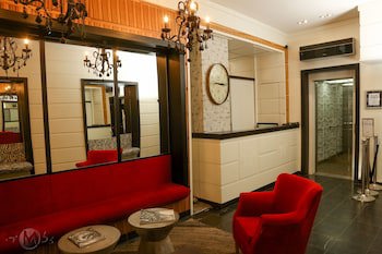 Hillel 11 Hotel