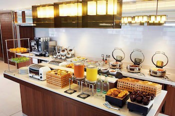 Courtyard By Marriott Aberdeen Airport