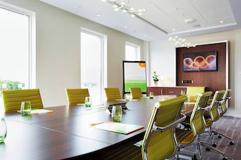 Courtyard By Marriott Aberdeen Airport