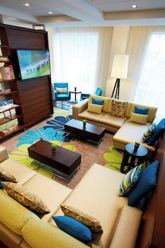 Courtyard By Marriott Aberdeen Airport