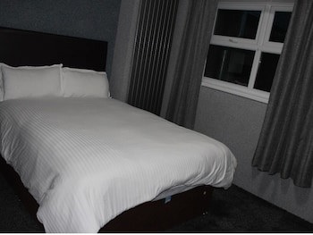 Premier Lodge