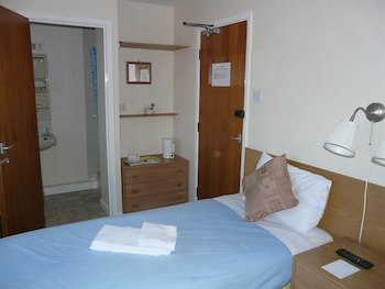 Premier Lodge