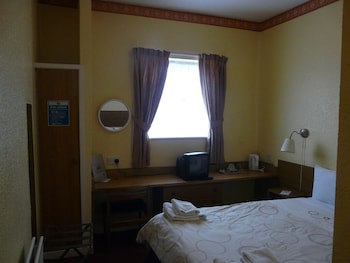 Premier Lodge