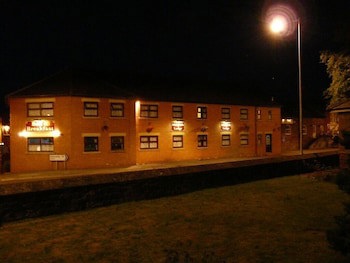 Premier Lodge