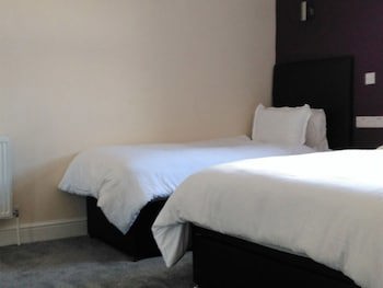 Premier Lodge