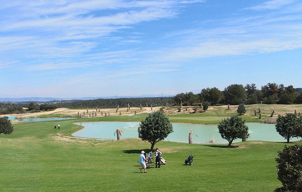 Terres de France - Residence de la Cabre d