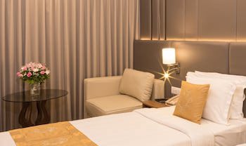 Goldfinch Hotel Mumbai