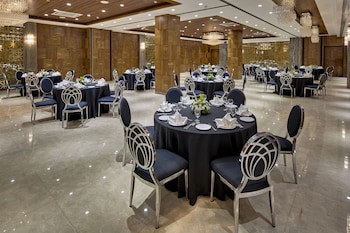 Goldfinch Hotel Mumbai