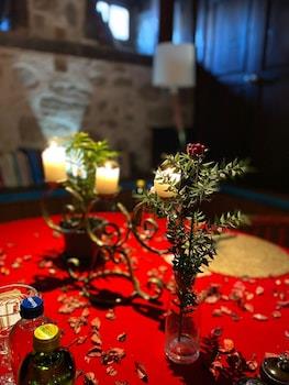 Hich Hotel Konya