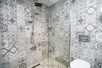 Hich Hotel Konya