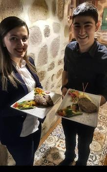 Hich Hotel Konya