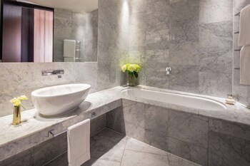Anantara The Marker Dublin Hotel