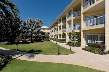 Holiday Inn Resort Grand Cayman, An Ihg Hotel