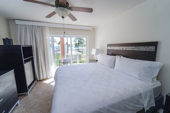 Holiday Inn Resort Grand Cayman, An Ihg Hotel