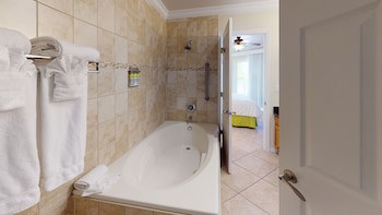 Holiday Inn Resort Grand Cayman, An Ihg Hotel