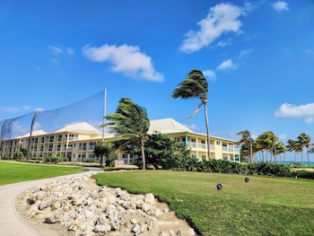 Holiday Inn Resort Grand Cayman, An Ihg Hotel