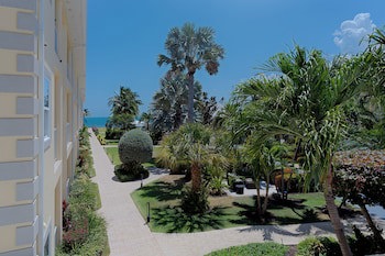 Holiday Inn Resort Grand Cayman, An Ihg Hotel