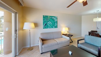 Holiday Inn Resort Grand Cayman, An Ihg Hotel