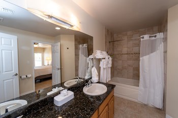 Holiday Inn Resort Grand Cayman, An Ihg Hotel