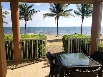 Holiday Inn Resort Grand Cayman, An Ihg Hotel
