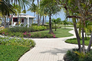 Holiday Inn Resort Grand Cayman, An Ihg Hotel